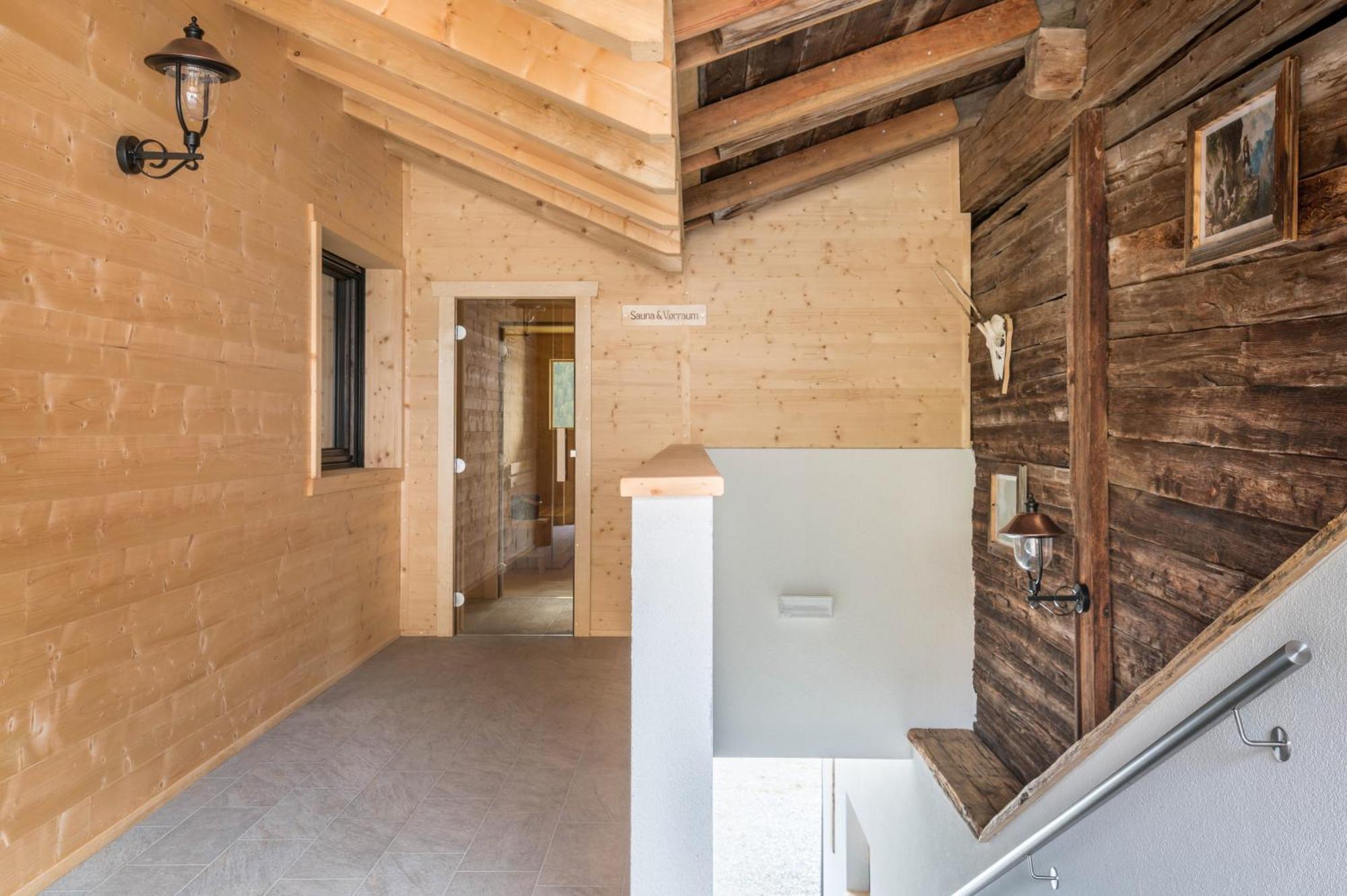 Blosegghof Bergchalets Waldblick Racines Zewnętrze zdjęcie