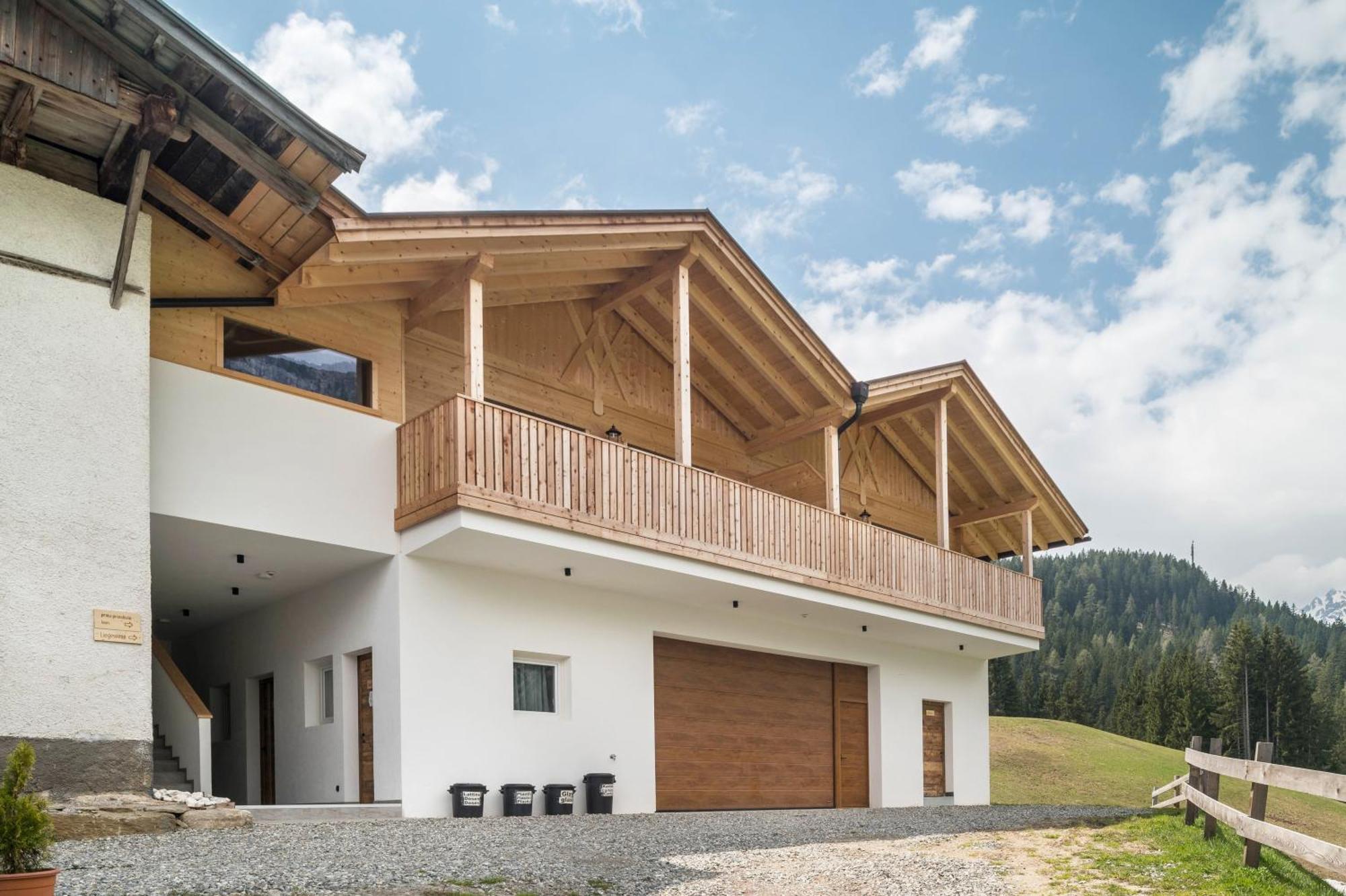Blosegghof Bergchalets Waldblick Racines Zewnętrze zdjęcie