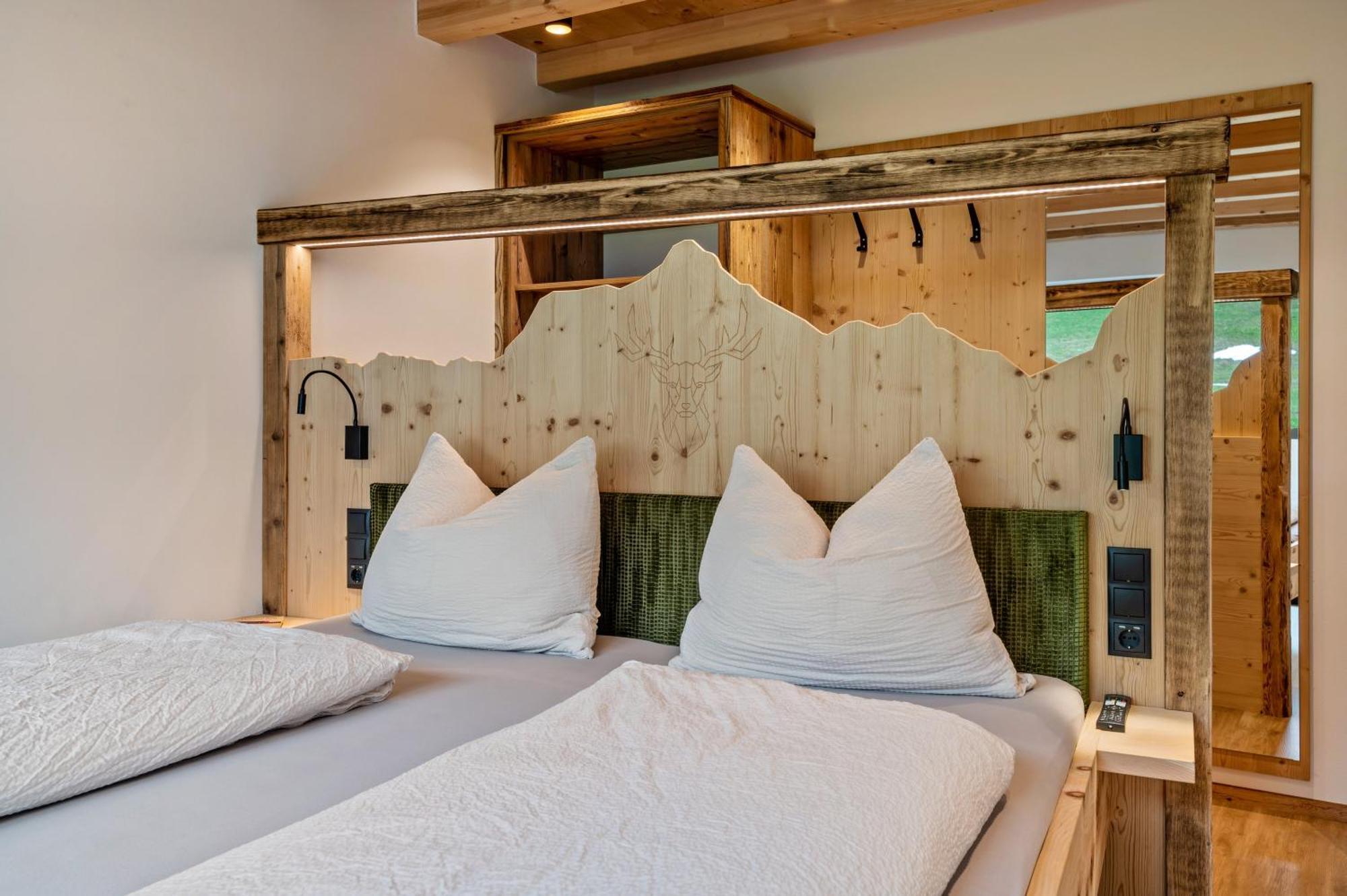 Blosegghof Bergchalets Waldblick Racines Zewnętrze zdjęcie