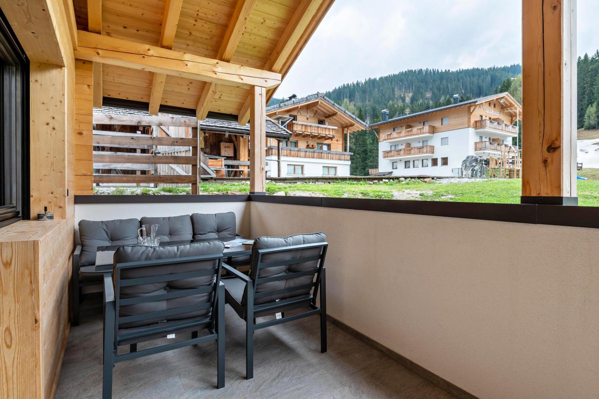 Blosegghof Bergchalets Waldblick Racines Zewnętrze zdjęcie